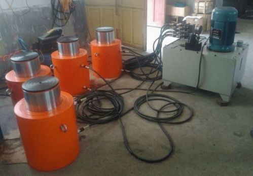 建筑平移背后的科技秘密 为何选择液压千斤顶而非机械千斤顶？